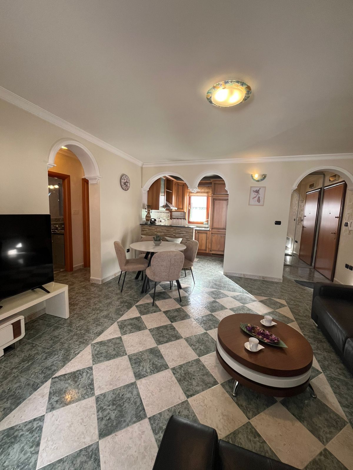 amforaproperty.com/Dvosoban namešten stan 70m² u naselju Babilonija, Budva (na duzi period)