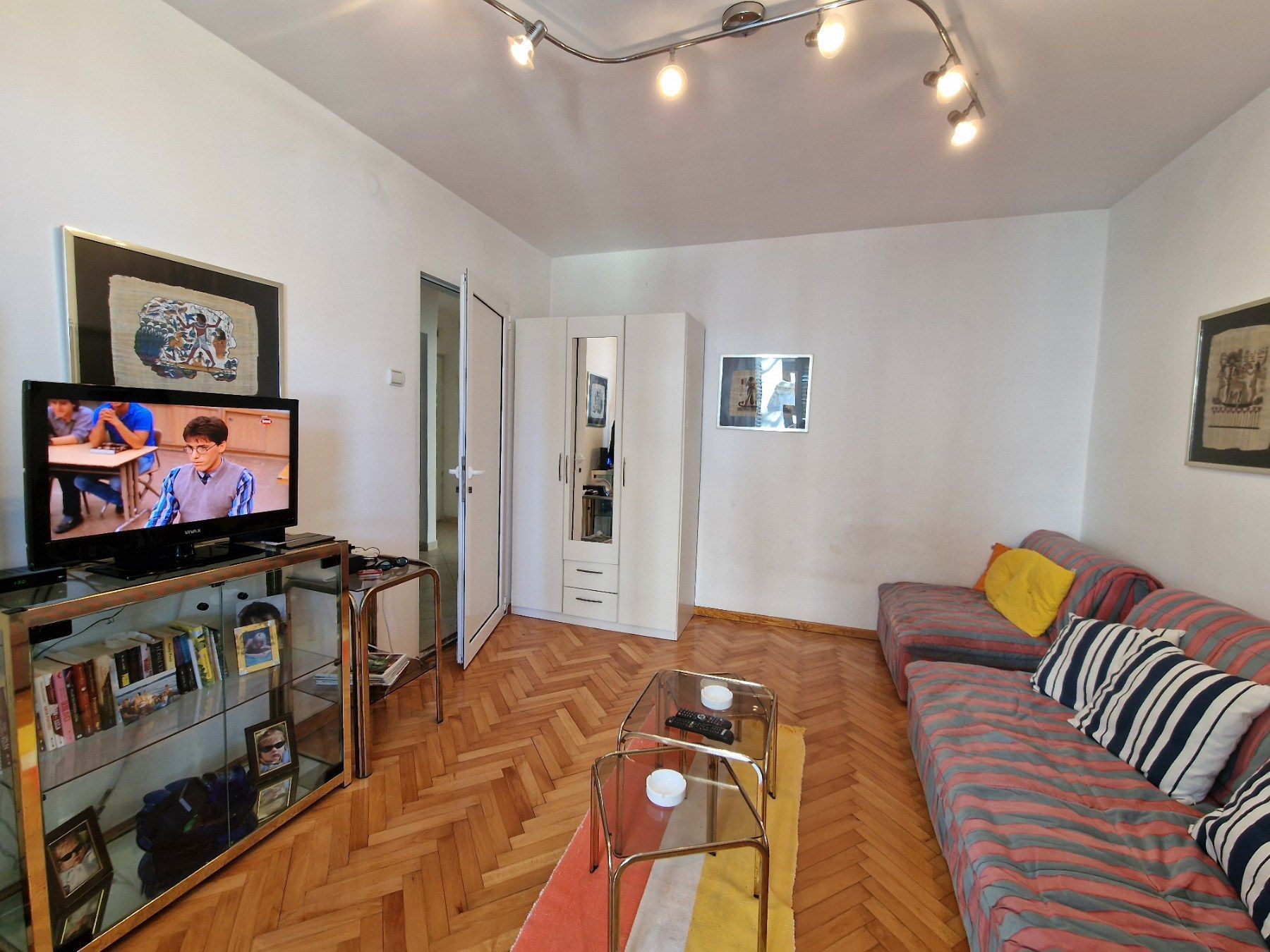 amforaproperty.com/Jednosoban Namešten Stan 47m2 sa Pogledom na More na Prvoj Liniji u Tivtu