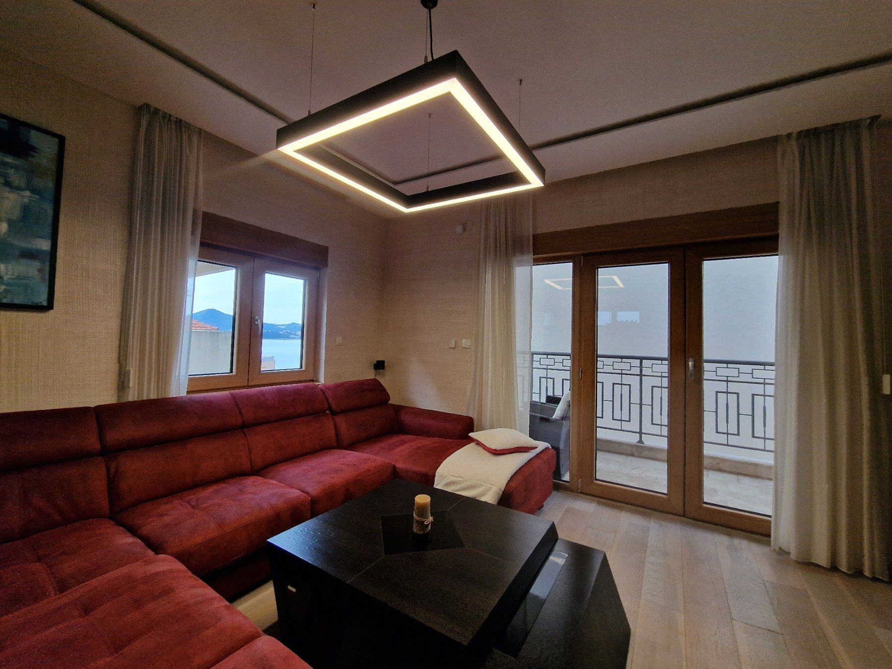 amforaproperty.com/Przno-Luksuzan jednosoban stan 68m2 (na duzi period)