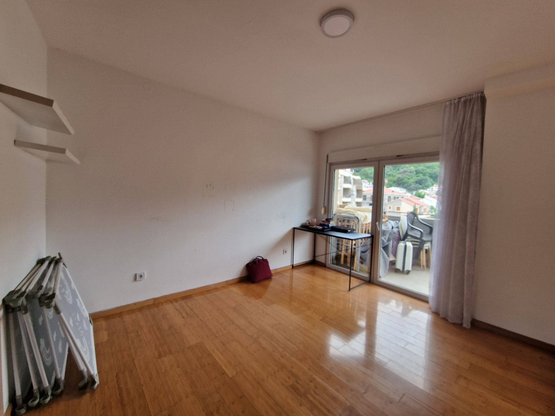 amforaproperty.com/Namesten stan 107m2 sa panoramskim pogledom na more -Babin Do,Budva