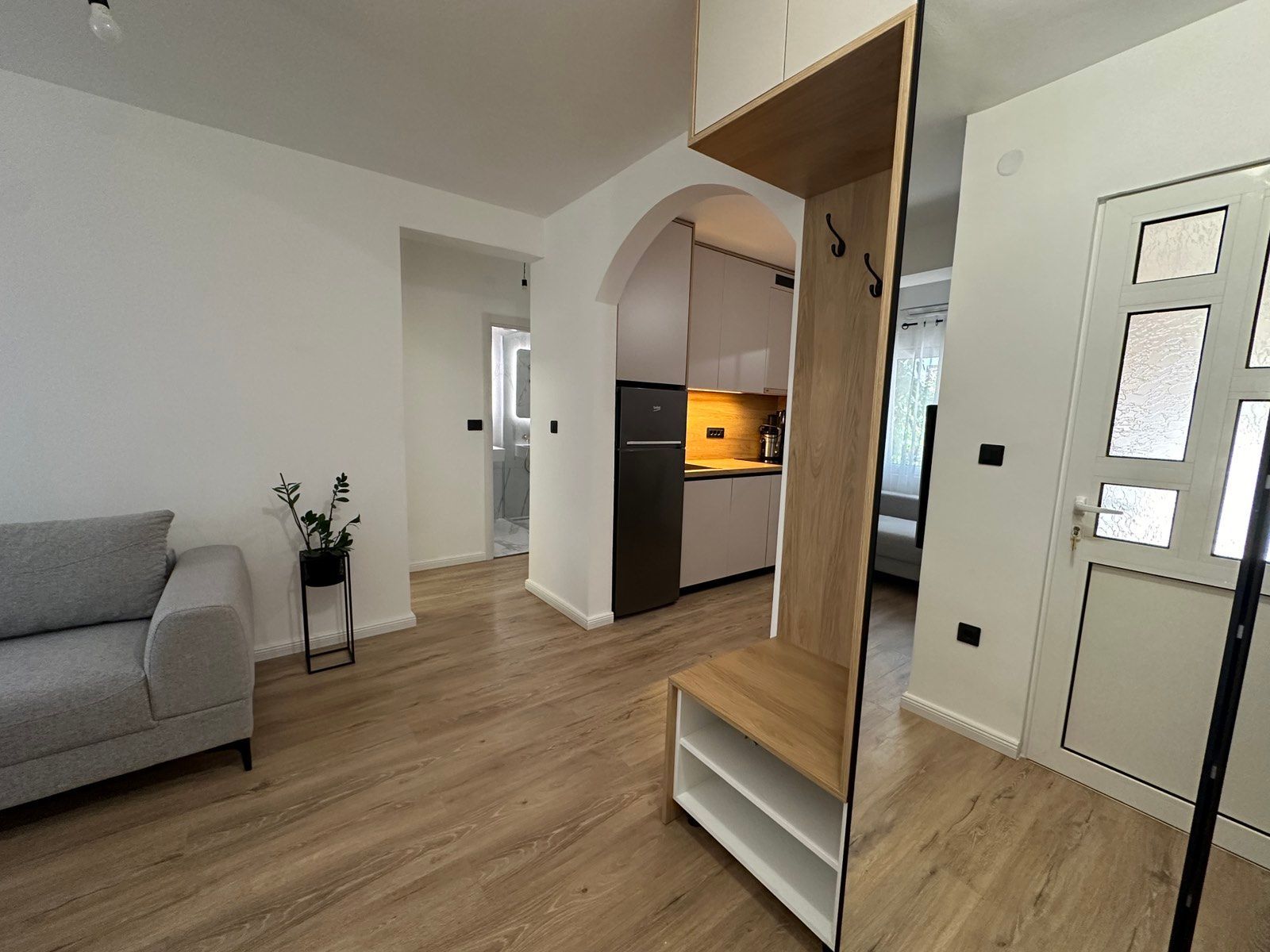 amforaproperty.com/Jednosoban renoviran stan 45m2,Budva-Rozino (NA DUZI PERIOD)