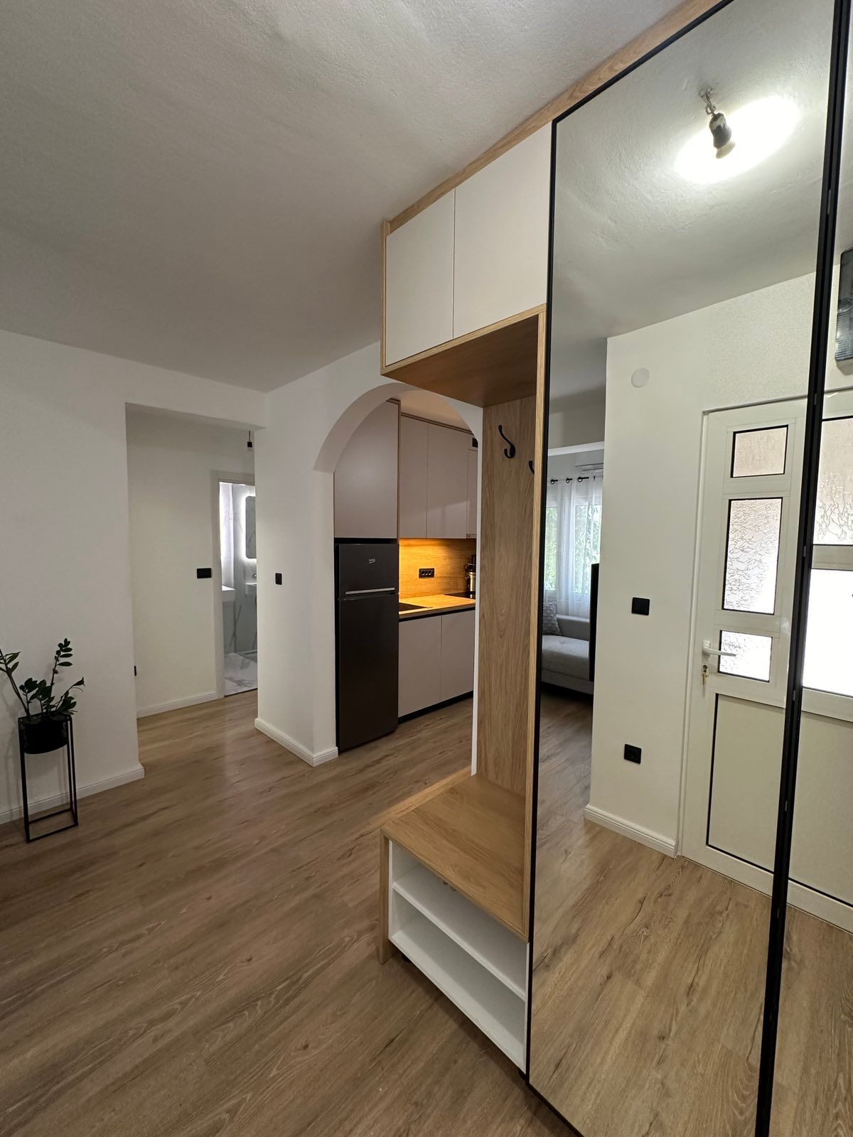 amforaproperty.com/Jednosoban renoviran stan 45m2,Budva-Rozino (NA DUZI PERIOD)