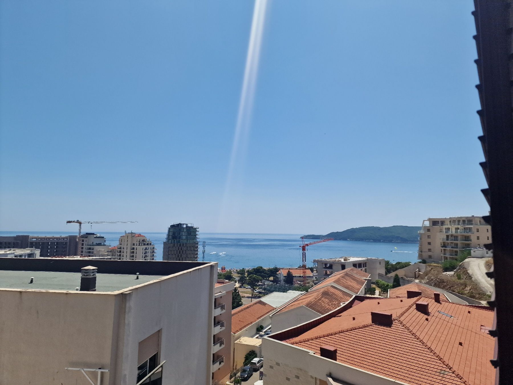 amforaproperty.com/Nov dvosoban stan 120m2 sa pogledom na more. Anatolia, Bečići (Bez placanja poreza od 3%)