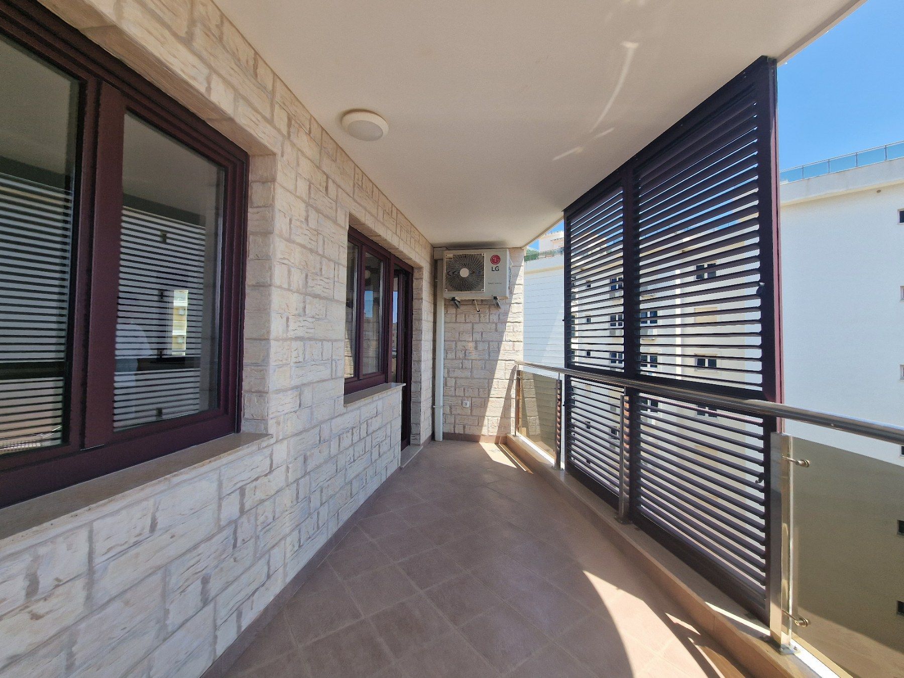 amforaproperty.com/Nov dvosoban stan 120m2 sa pogledom na more. Anatolia, Bečići (Bez placanja poreza od 3%)