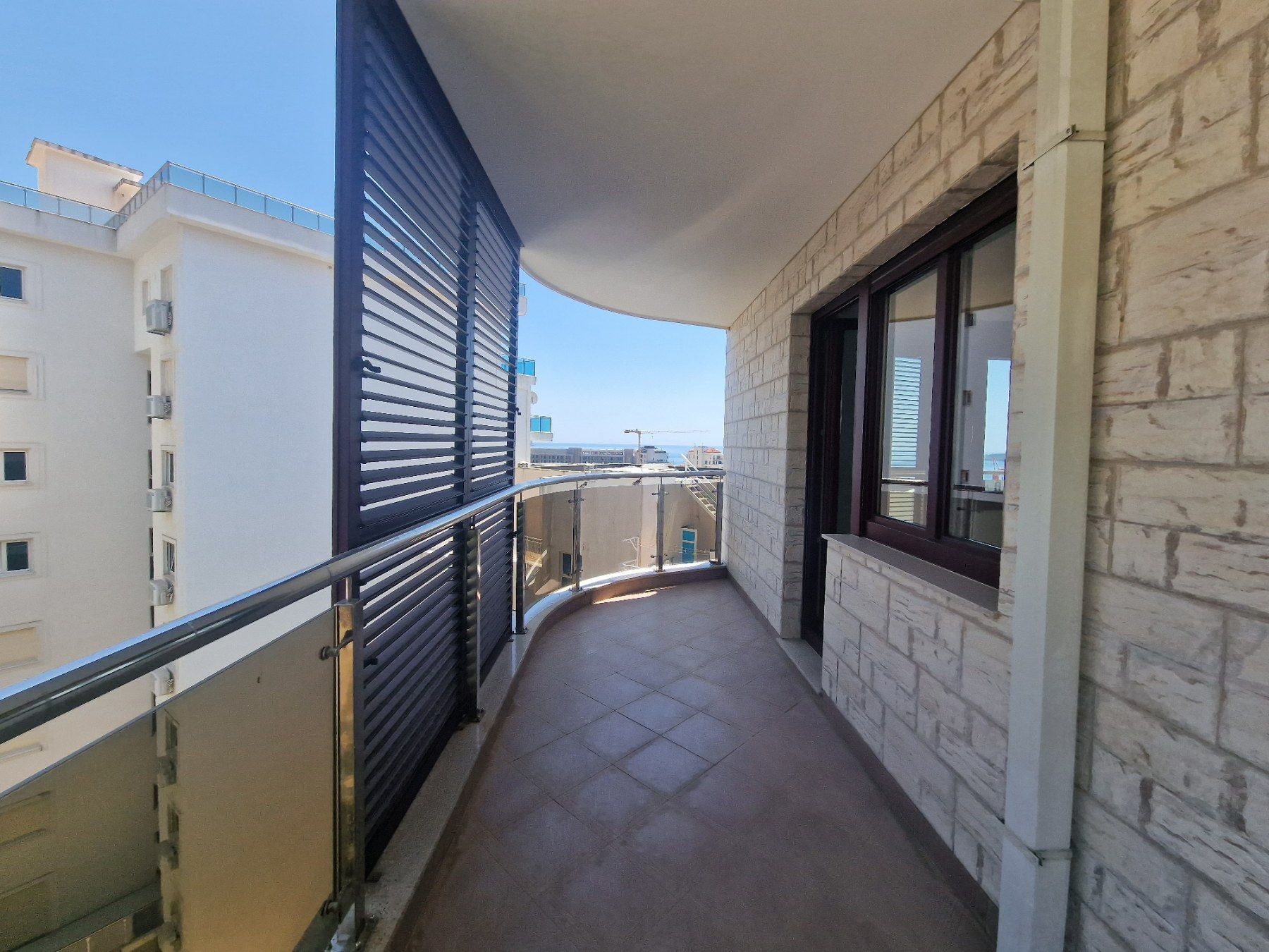 amforaproperty.com/Nov dvosoban stan 120m2 sa pogledom na more. Anatolia, Bečići (Bez placanja poreza od 3%)