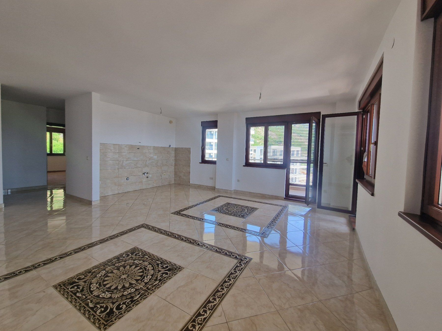 amforaproperty.com/Nov dvosoban stan 120m2 sa pogledom na more. Anatolia, Bečići (Bez placanja poreza od 3%)