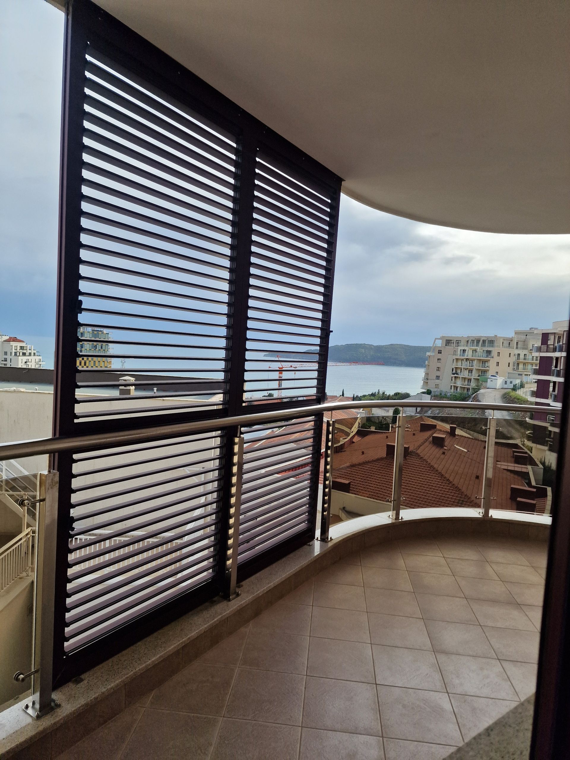 amforaproperty.com/Nov dvosoban stan 120m2 sa pogledom na more. Anatolia, Bečići (Bez placanja poreza od 3%)