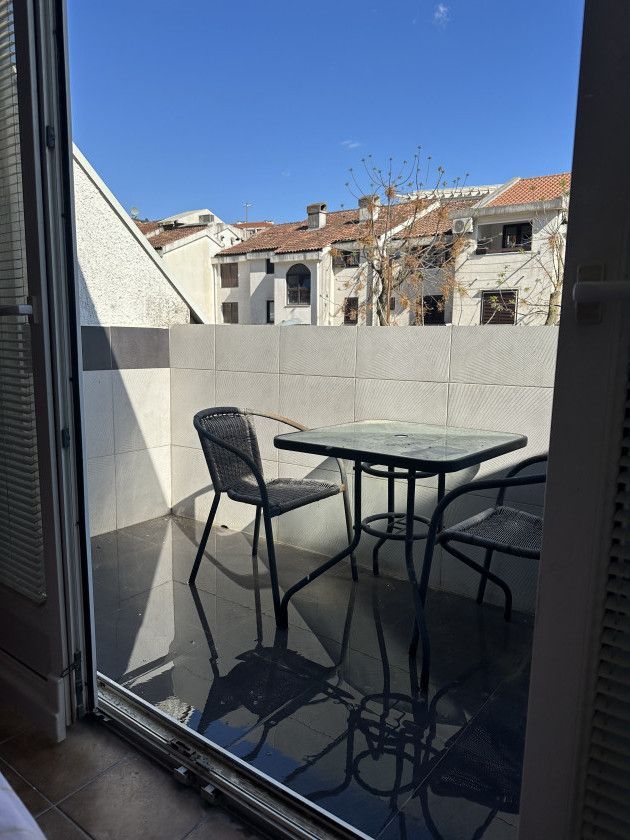 amforaproperty.com/Renoviran jednosoban stan 41m2 u Budvi,Dubovica