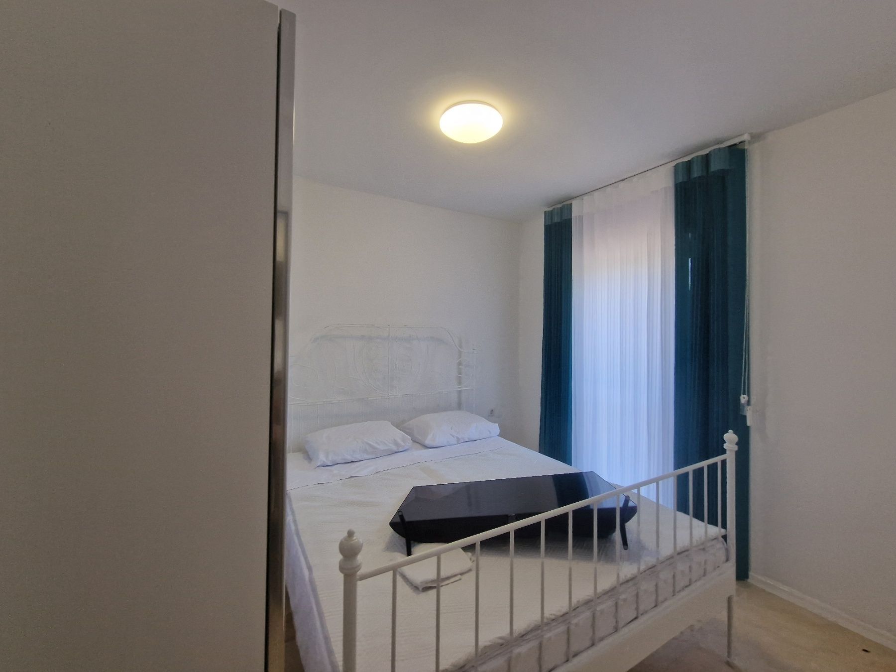 amforaproperty.com/Luksuzna novoizgradjena vila 300 m² sa bazenom, Lješevići – Kotor
