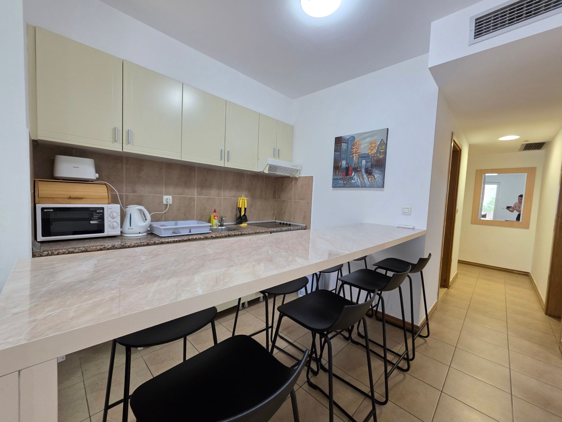amforaproperty.com/Dvosoban namesten stan 64m² na atraktivnoj lokaciji u Bečićima