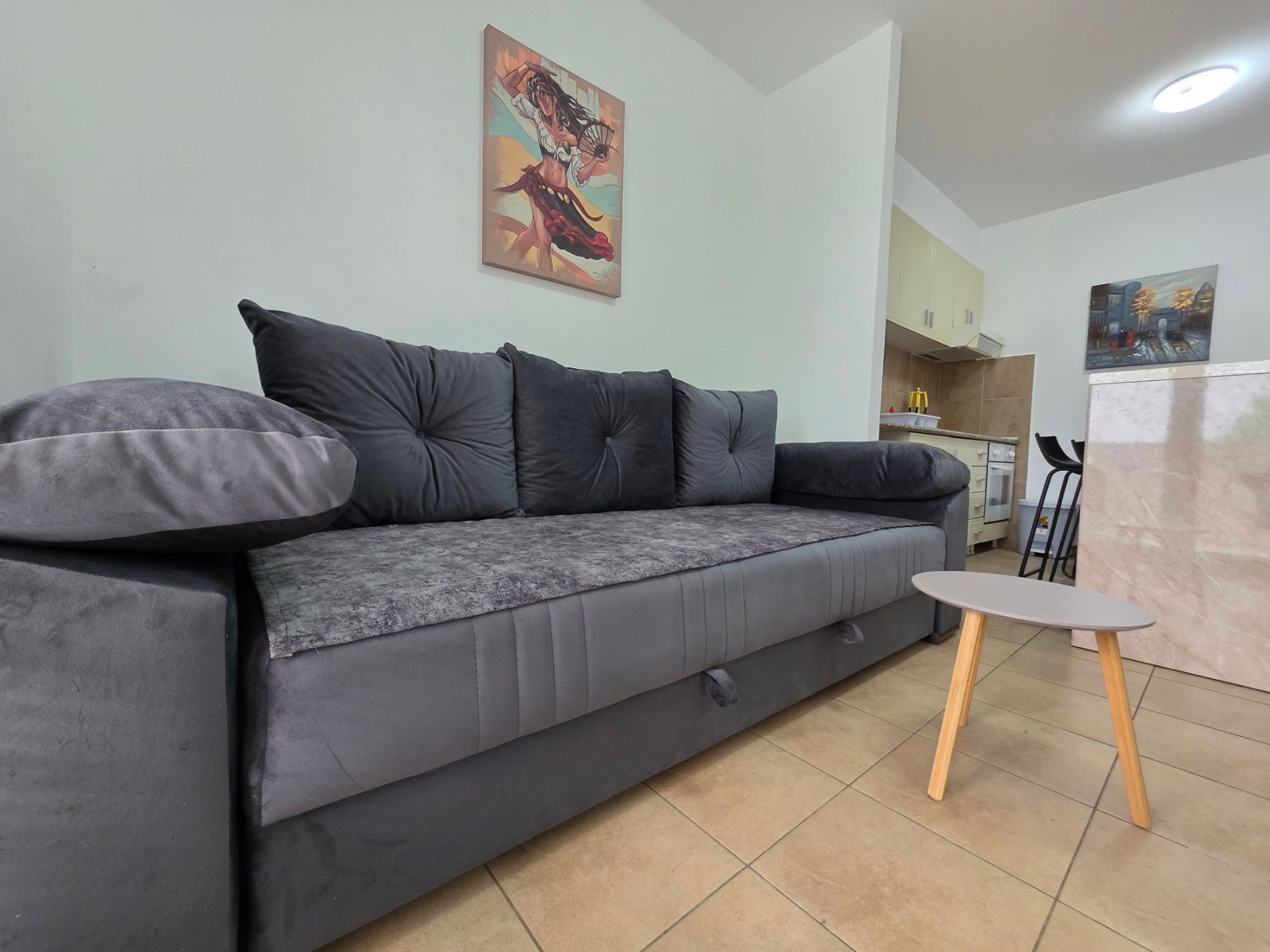 amforaproperty.com/Dvosoban namesten stan 64m² na atraktivnoj lokaciji u Bečićima