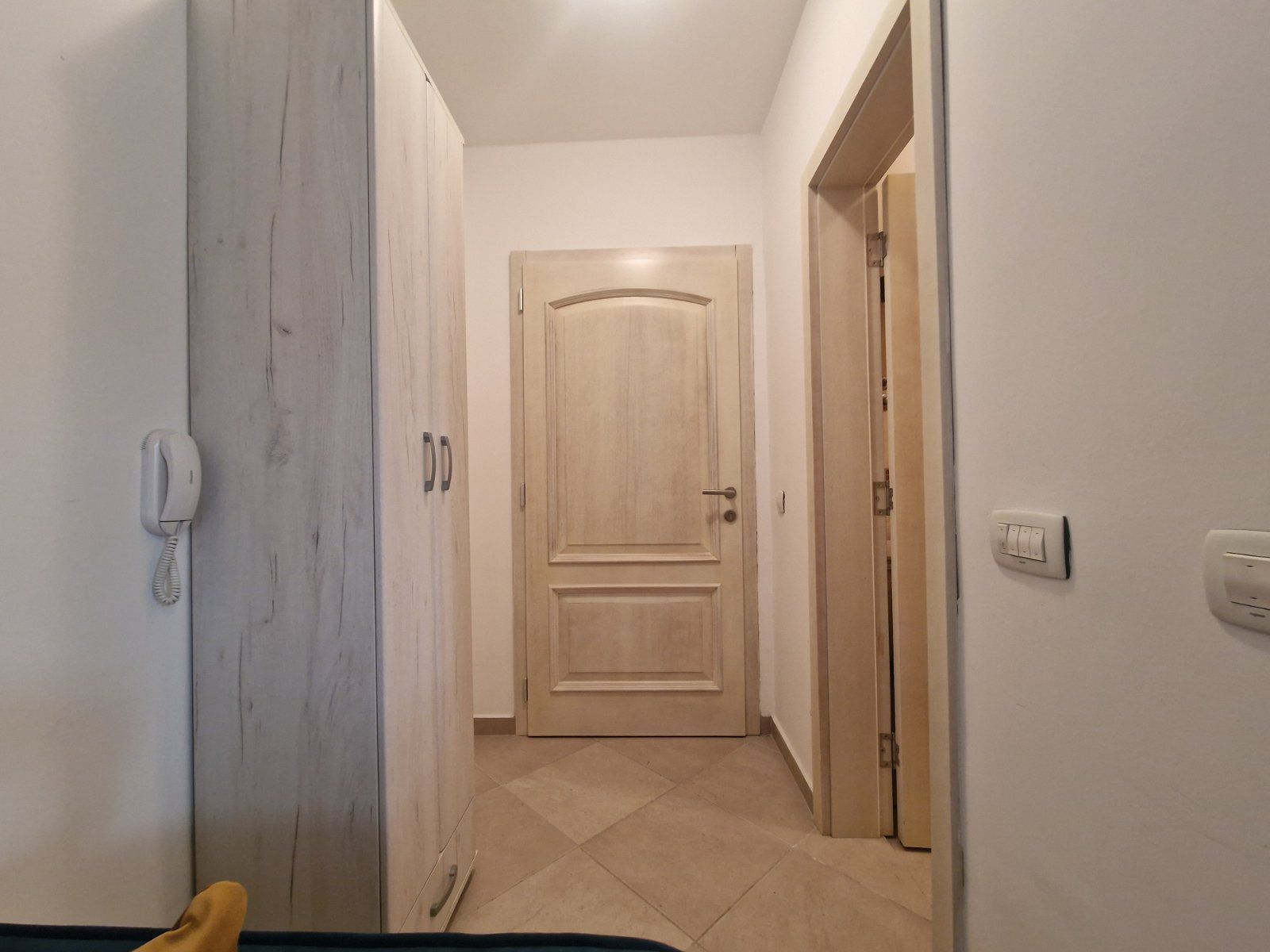 amforaproperty.com/Jednosoban stan na samoj obali mora Rafailovici (NA DUZI PERIOD)