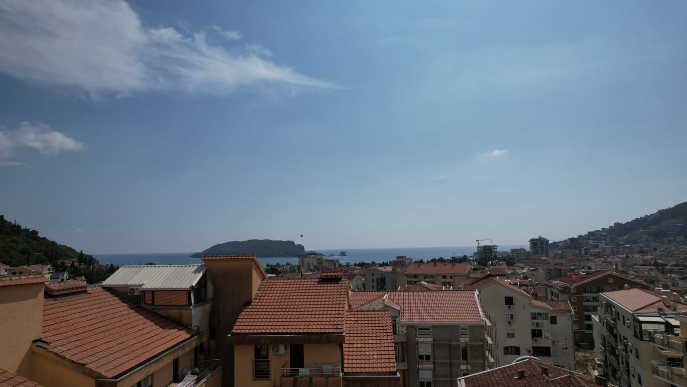 Jednosoban stan 42.61m2 u novogradnji – Budva, Potkošljun - Amfora Real Estate