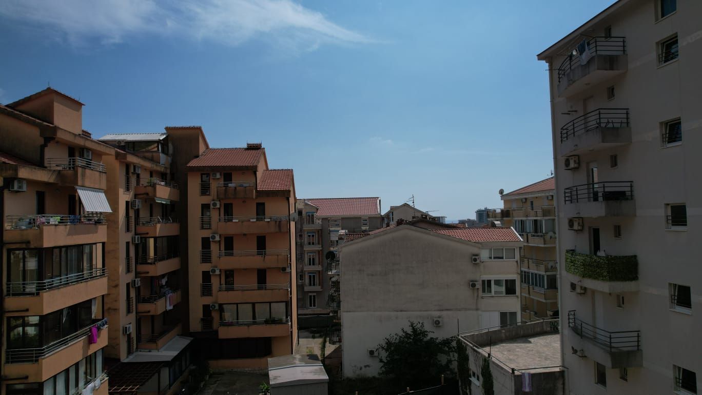 Dvosoban stan 61.95m2 u novogradnji – Budva, Potkošljun - Amfora Real Estate