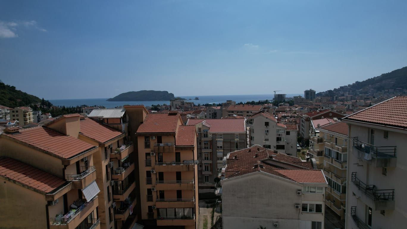 Jednosoban stan 74.46m2 u novogradnji – Budva, Potkošljun - Amfora Real Estate