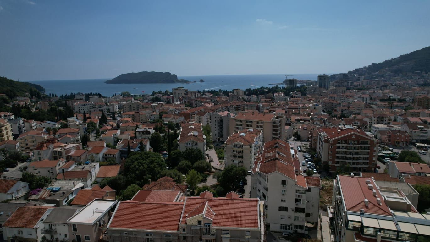 Jednosoban stan 74.46m2 u novogradnji – Budva, Potkošljun - Amfora Real Estate