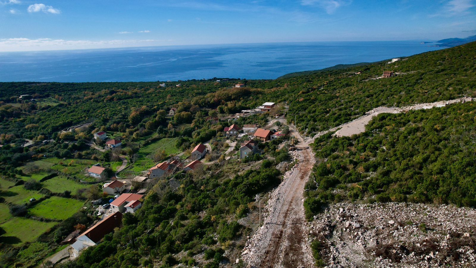 Prodaja urbanizovanog zemljista 5230m² – Zagora, Kotor - Amfora Real Estate