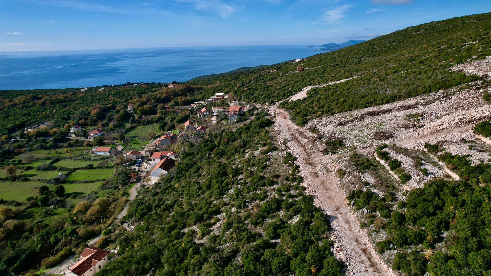 Prodaja urbanizovanog zemljista 5230m² – Zagora, Kotor - Amfora Real Estate