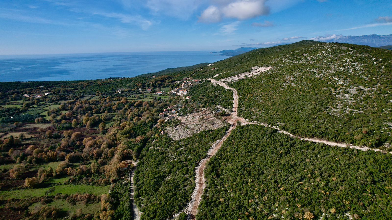 Prodaja urbanizovanog zemljista 5230m² – Zagora, Kotor - Amfora Real Estate