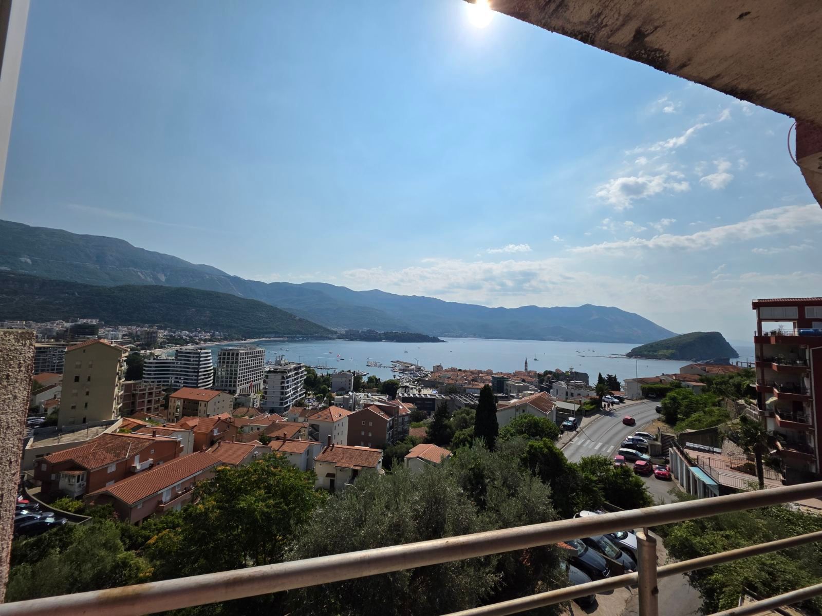 Prodaja jednosobnog stana 44 m² sa pogledom na more – Gospoština, Budva - Amfora Real Estate