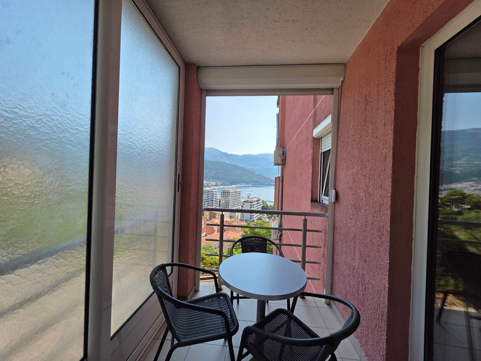 Prodaja jednosobnog stana 44 m² sa pogledom na more – Gospoština, Budva - Amfora Real Estate