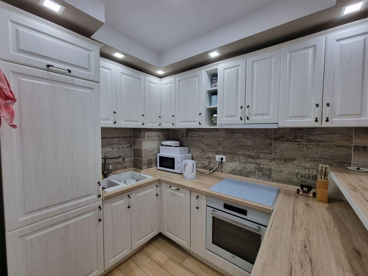 Opremljen jednosoban stan 45 m² u kompleksu The Old Bakery – Budva - Amfora Real Estate