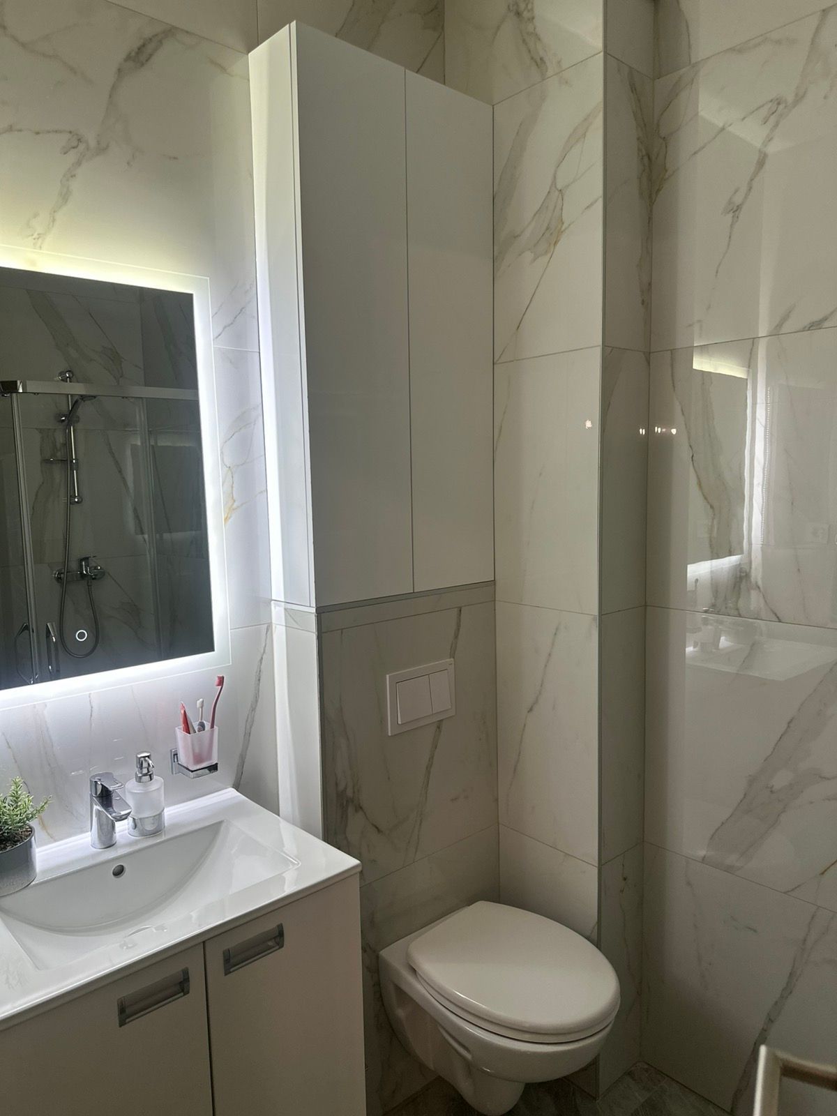 Kompletno opremljen jednosoban stan 46 m² u novogradnji sa parkingom – Radanovići,Kotor - Amfora Real Estate