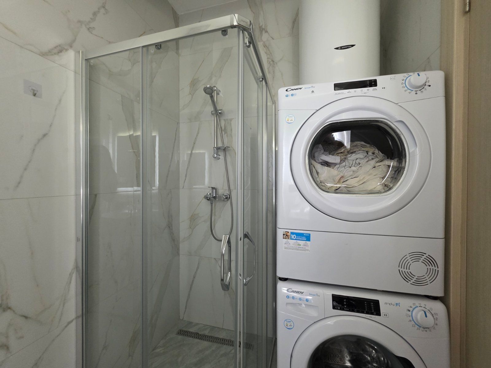 Kompletno opremljen jednosoban stan 46 m² u novogradnji sa parkingom – Radanovići,Kotor - Amfora Real Estate