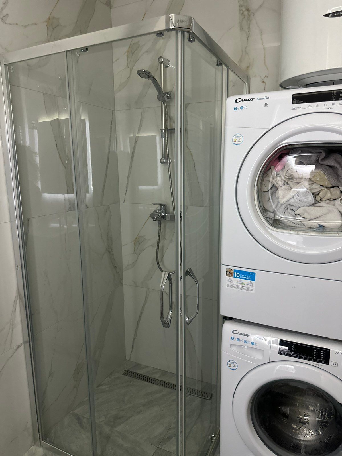 Kompletno opremljen jednosoban stan 46 m² u novogradnji sa parkingom – Radanovići,Kotor - Amfora Real Estate