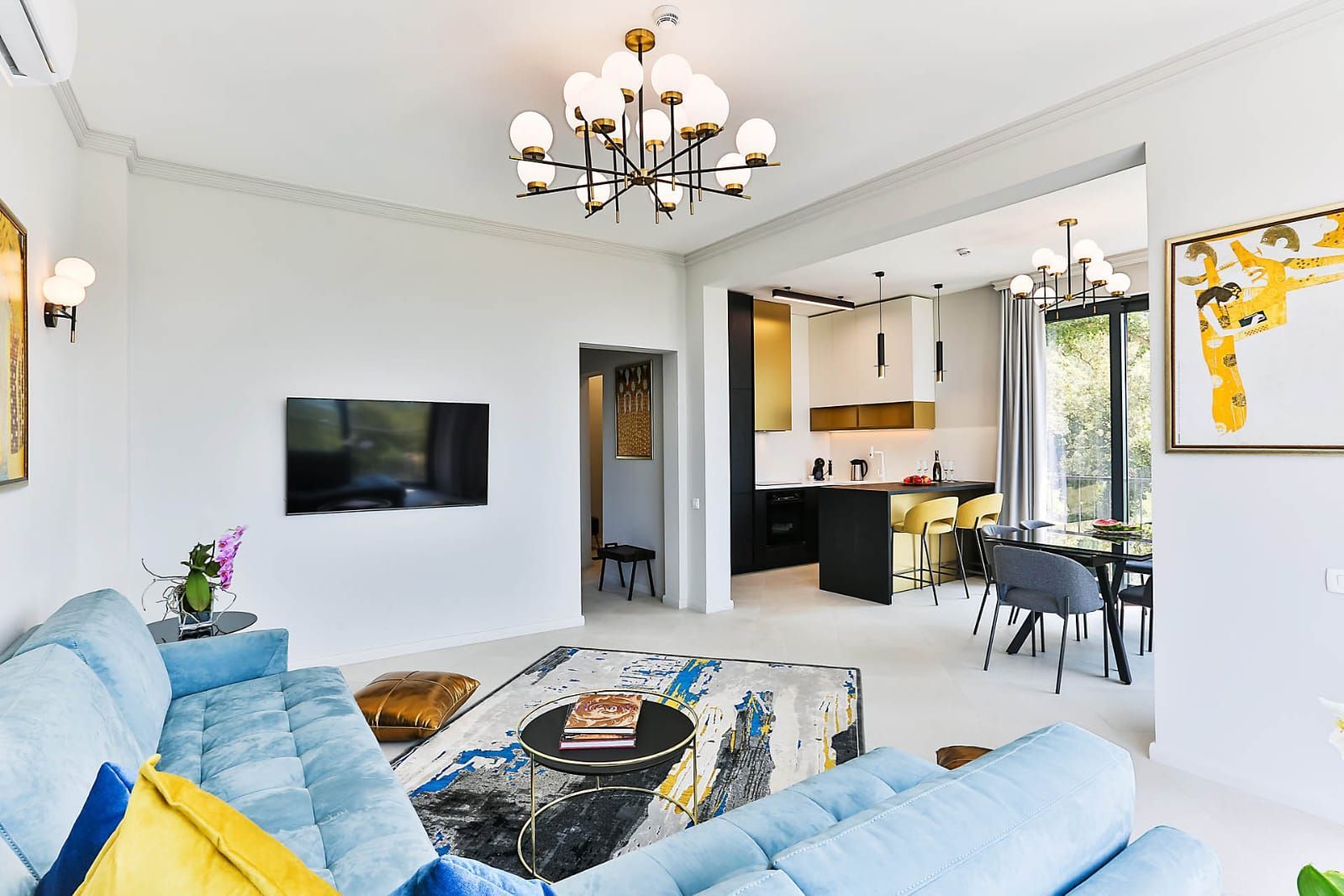 Ekskluzivna luksuzna townhouse vila 220 m² sa privatnim bazenom, panoramskim pogledom na more i visokim standardom kvaliteta – Reževići, Budva (IZDAVANJE NA DUZI PERIOD) - Amfora Real Estate