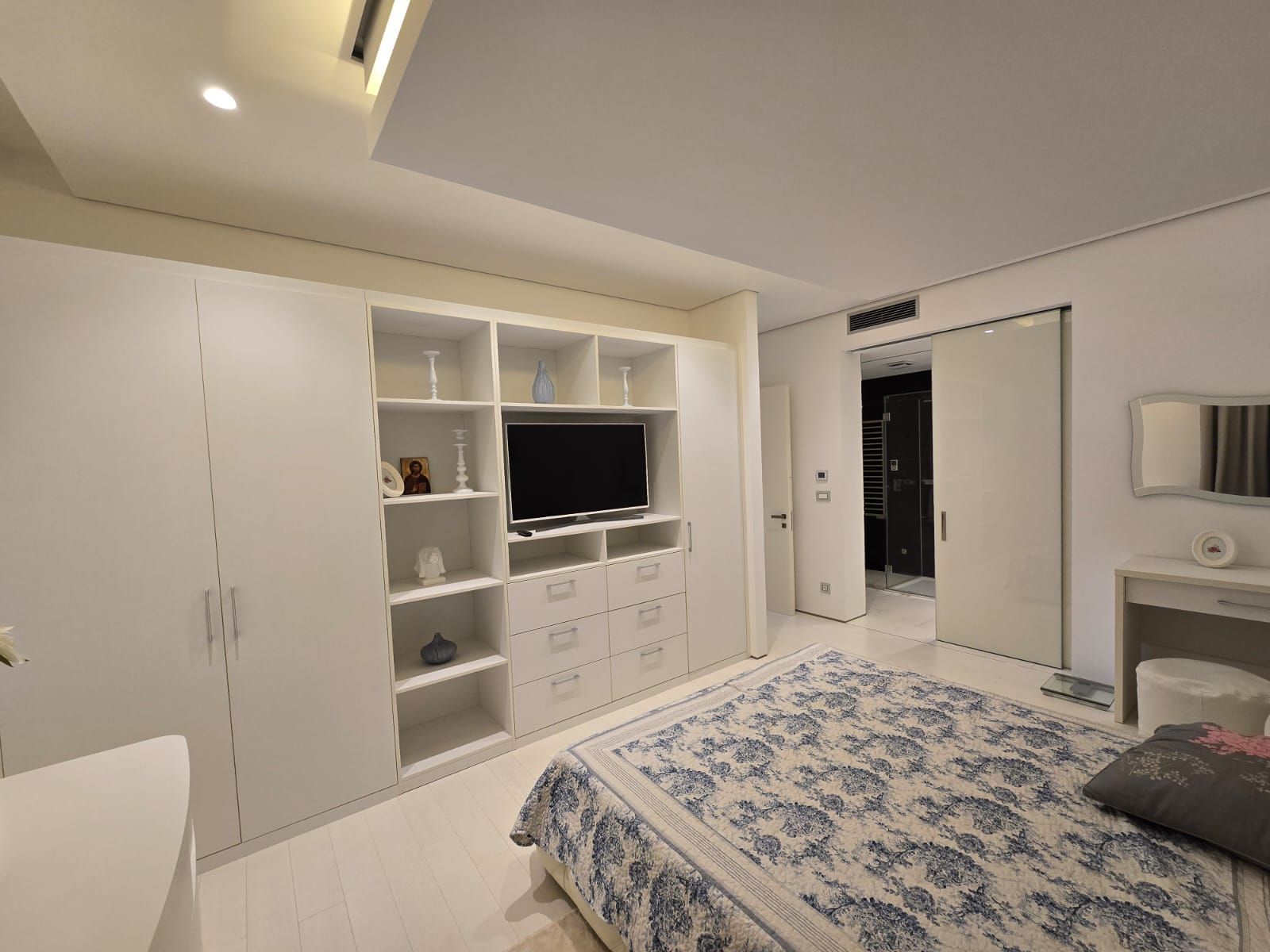 Luksuzan dvosoban stan od 140 m² sa panoramskim pogledom na more u prestižnom kompleksu Dukley Gardens – Budva, Crna Gora - Amfora Real Estate