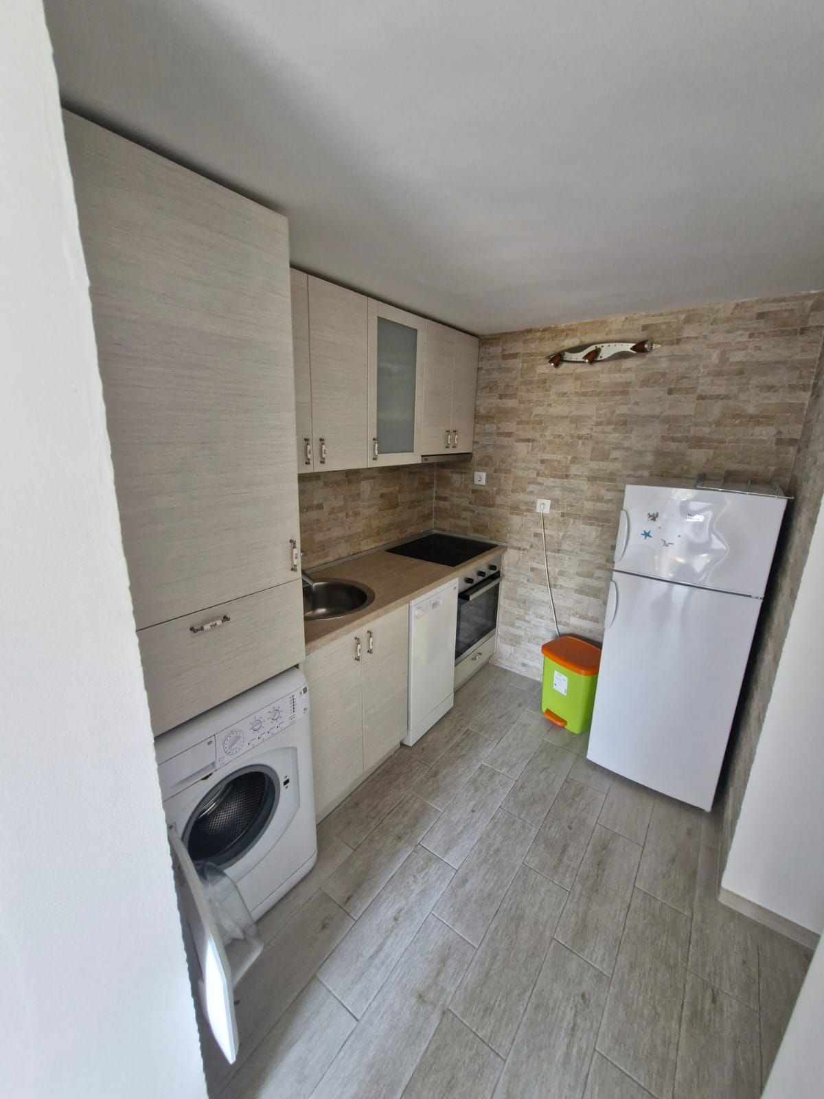 Prodaja – Stan 55 m² + studio 30 m² sa pogledom na more, velikim terasama i 3 parking mesta | Prva linija do mora, Prčanj, Kotor - Amfora Real Estate