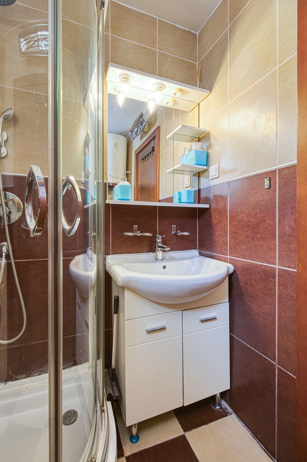 Jednosoban stan 40m2 u centru Budve (Na duzi period) - Amfora Real Estate