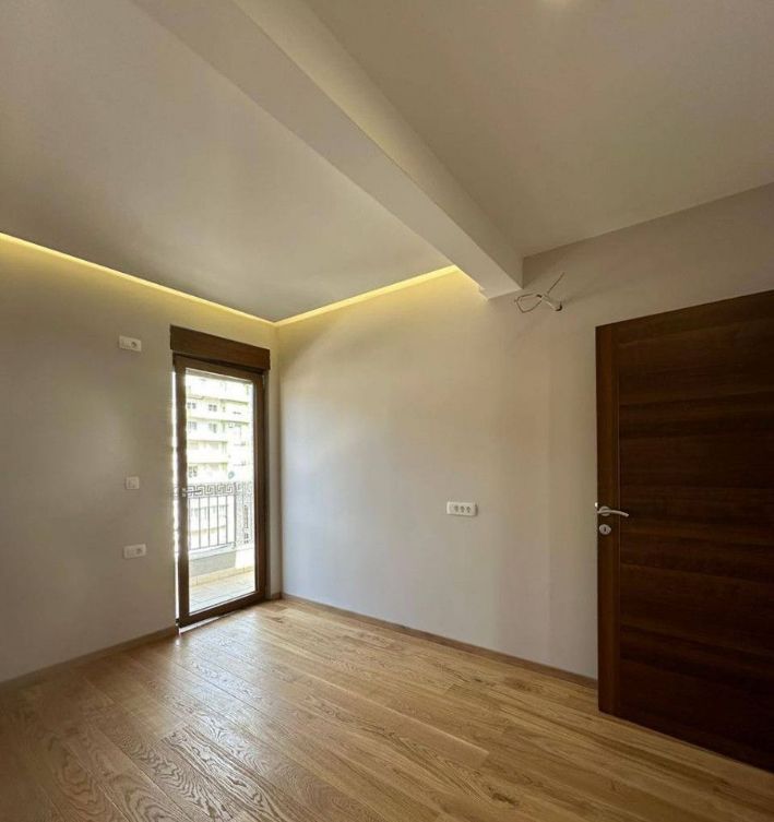 Prodaja penthausa 140 m² sa panoramskim pogledom na more – Garaža i parking, Velji Vinogradi, Budva - Amfora Real Estate