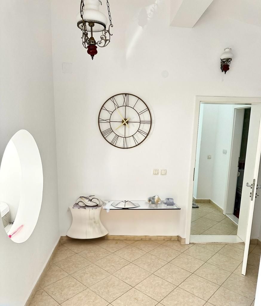 Luksuzna vila 440 m² sa 7 spavaćih soba i panoramskim pogledom na more-Prijevor,Budva - Amfora Real Estate