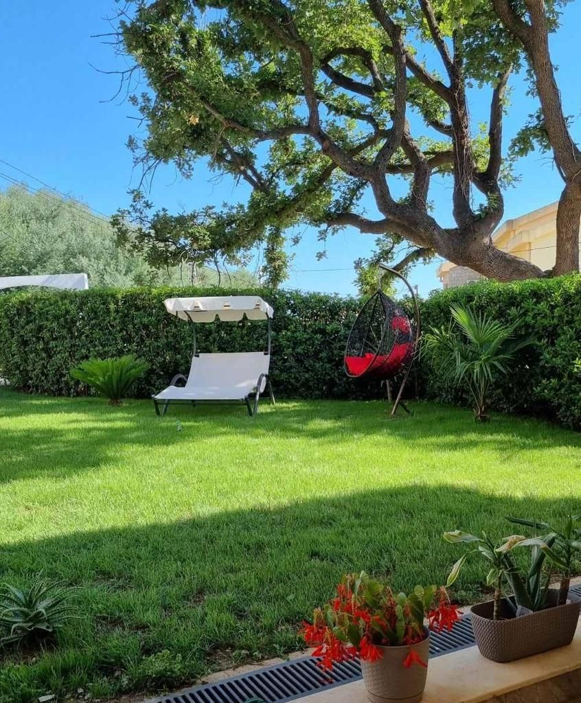 Luksuzna vila 440 m² sa 7 spavaćih soba i panoramskim pogledom na more-Prijevor,Budva - Amfora Real Estate