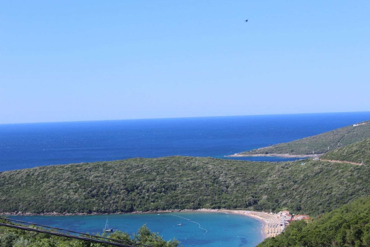 Luksuzna vila 440 m² sa 7 spavaćih soba i panoramskim pogledom na more-Prijevor,Budva - Amfora Real Estate