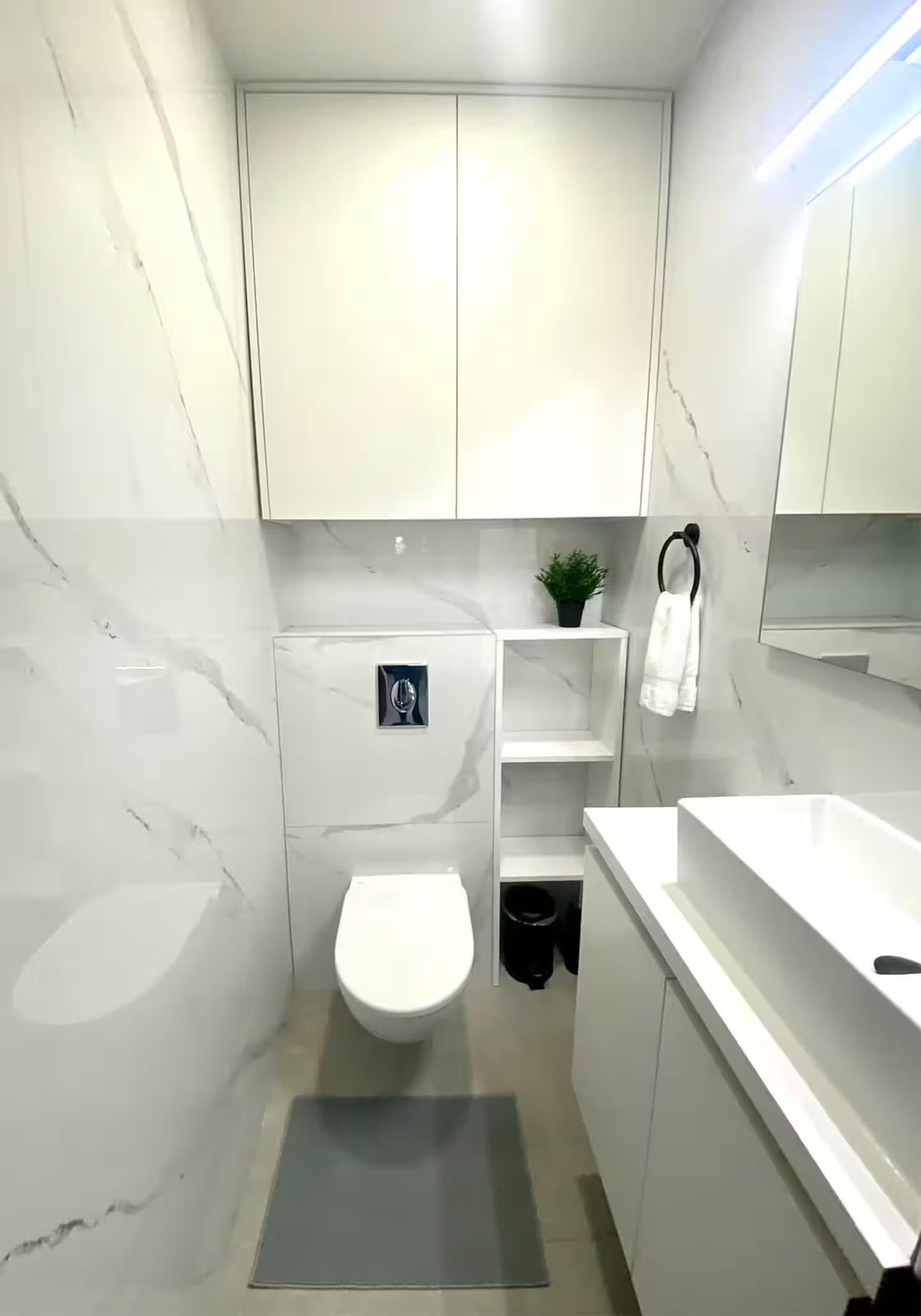 Dvosoban stan sa pogledom na more u kompleksu sa bazenom,Petrovac (NA PERIOD DO 01.06.2026) - Amfora Real Estate