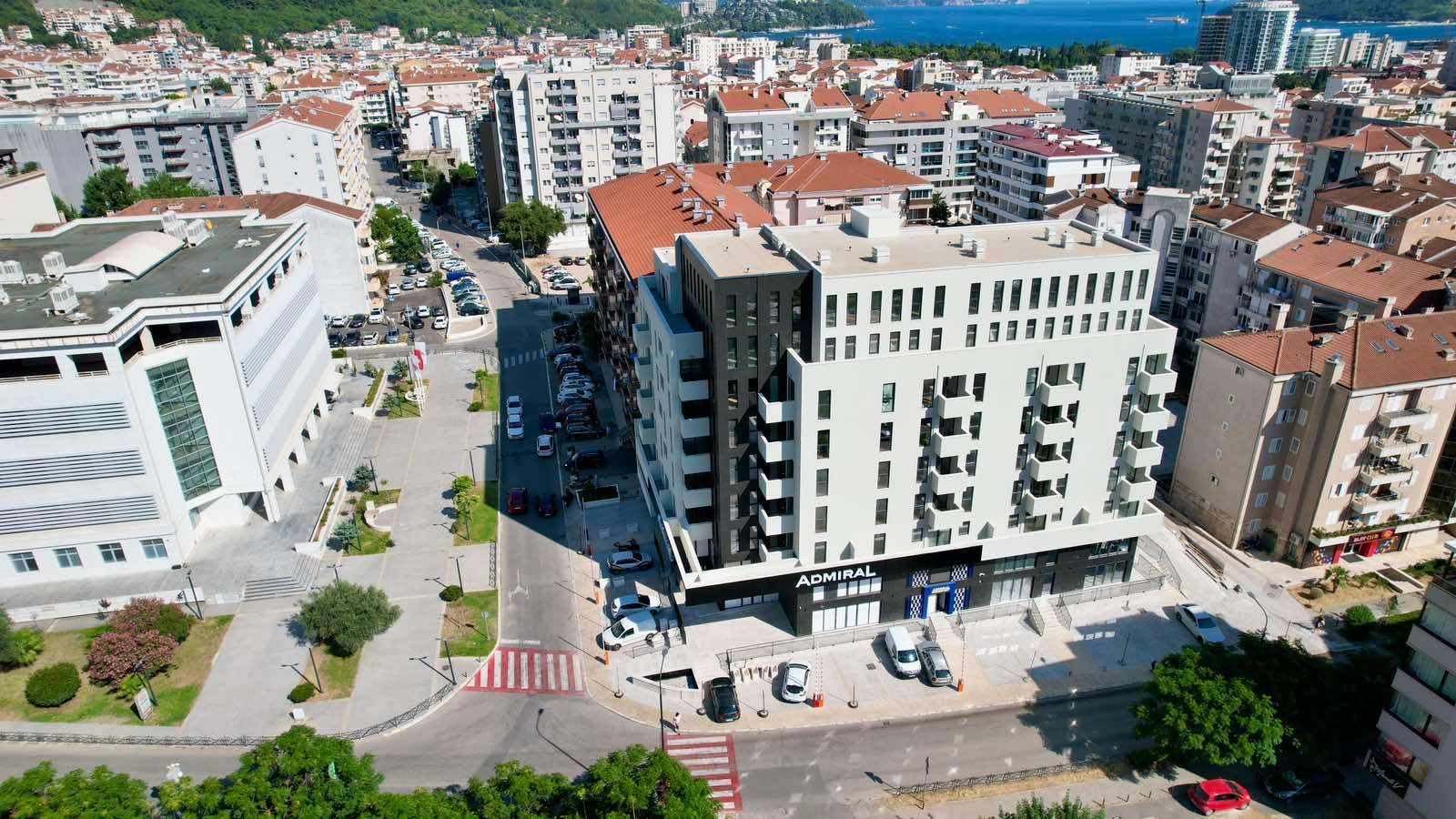 Nov jednosoban stan 43m² u novoj zgradi na idealnoj lokaciji u Budvi,Rozino (Mogucnost kupovine garaznog mesta) - Amfora Real Estate