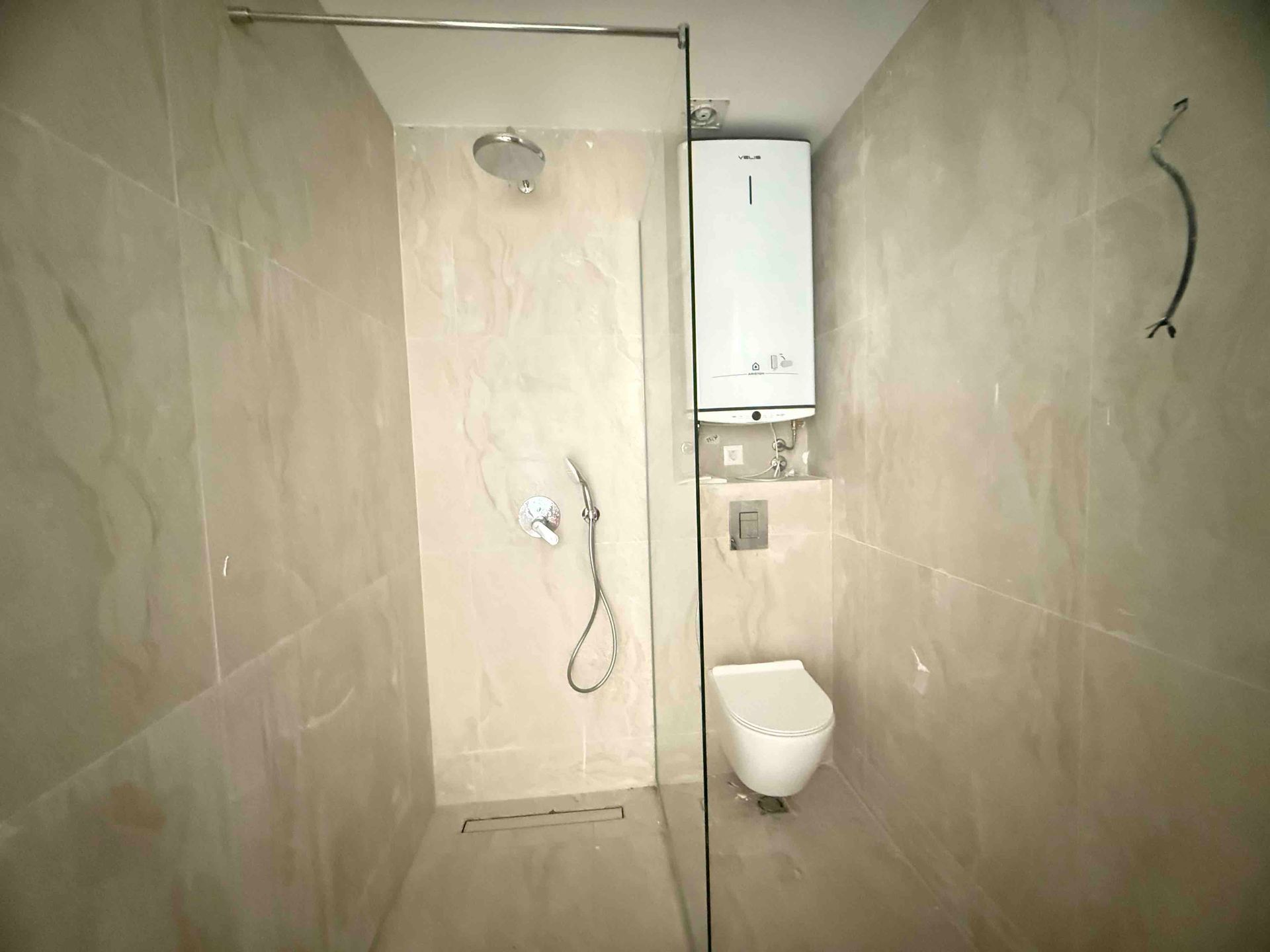 Nov jednosoban stan 43m² u novoj zgradi na idealnoj lokaciji u Budvi,Rozino (Mogucnost kupovine garaznog mesta) - Amfora Real Estate