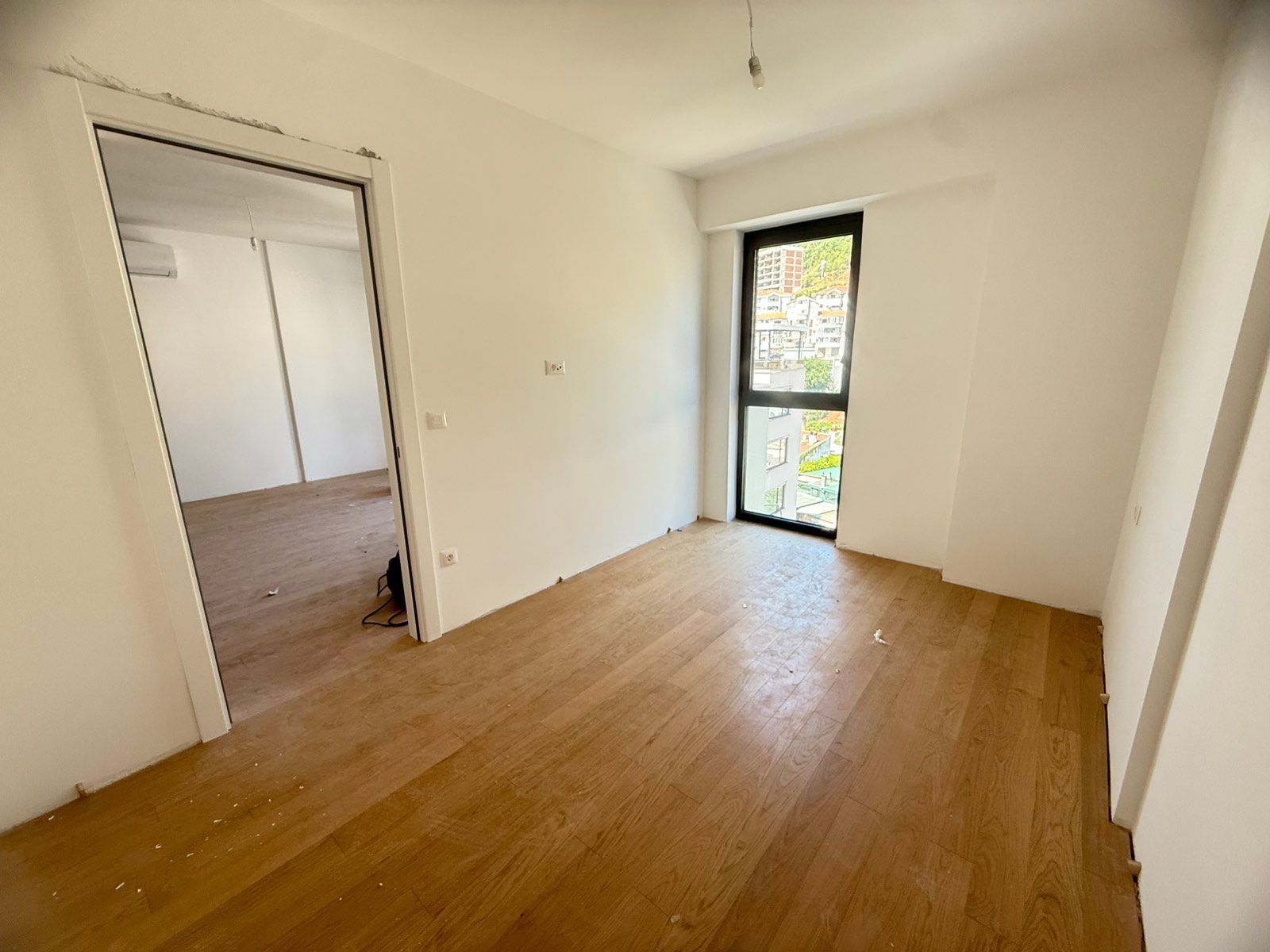 Nov jednosoban stan 43m² u novoj zgradi na idealnoj lokaciji u Budvi,Rozino (Mogucnost kupovine garaznog mesta) - Amfora Real Estate