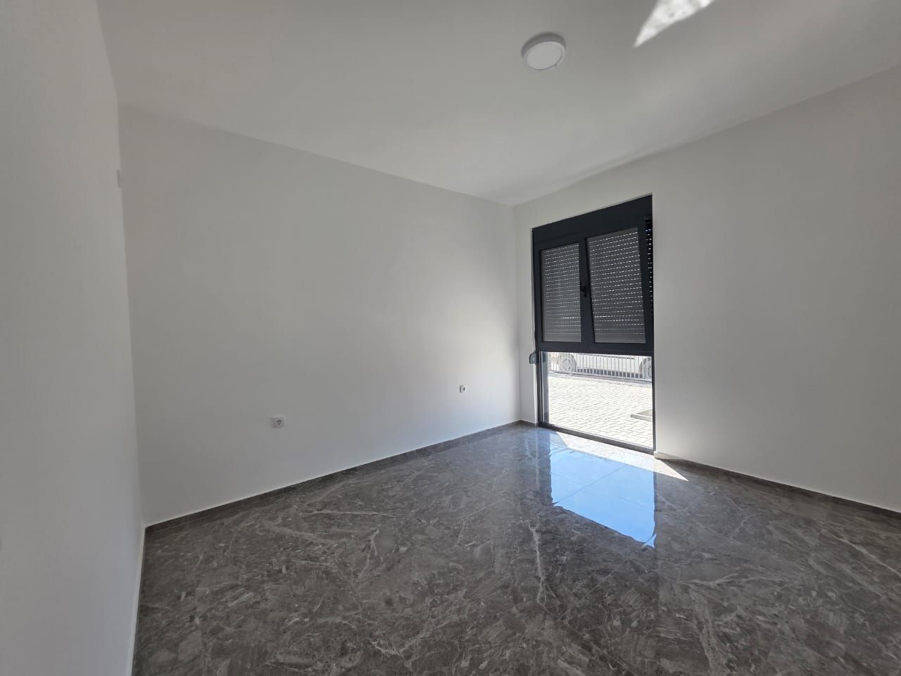 Nova prizemna kuća 86 m² u zatvorenom kompleksu – Donji Stoj, Ulcinj - Amfora Real Estate