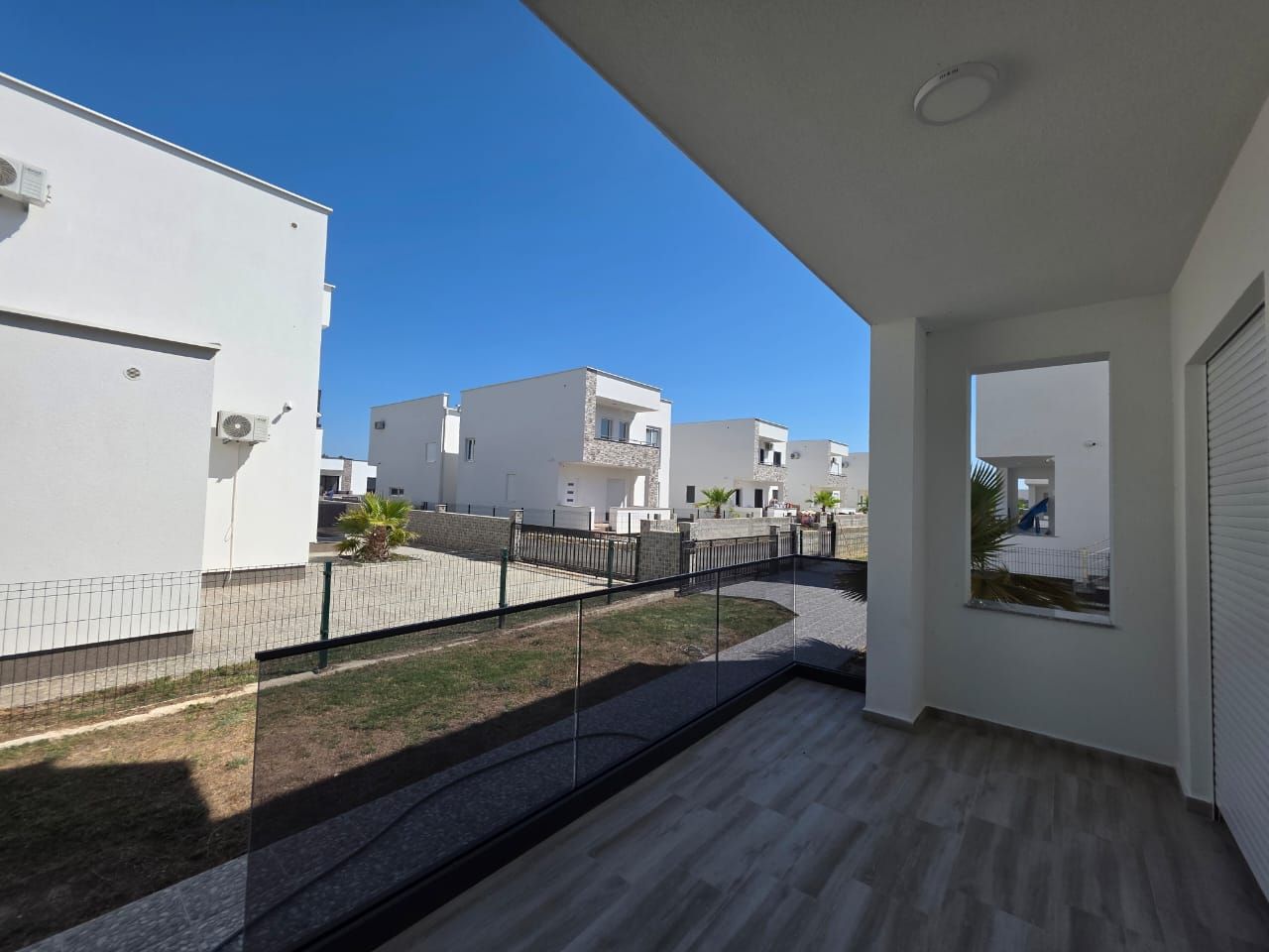 Nova kuća 201 m² sa garažom u zatvorenom kompleksu – Donji Stoj, Ulcinj - Amfora Real Estate