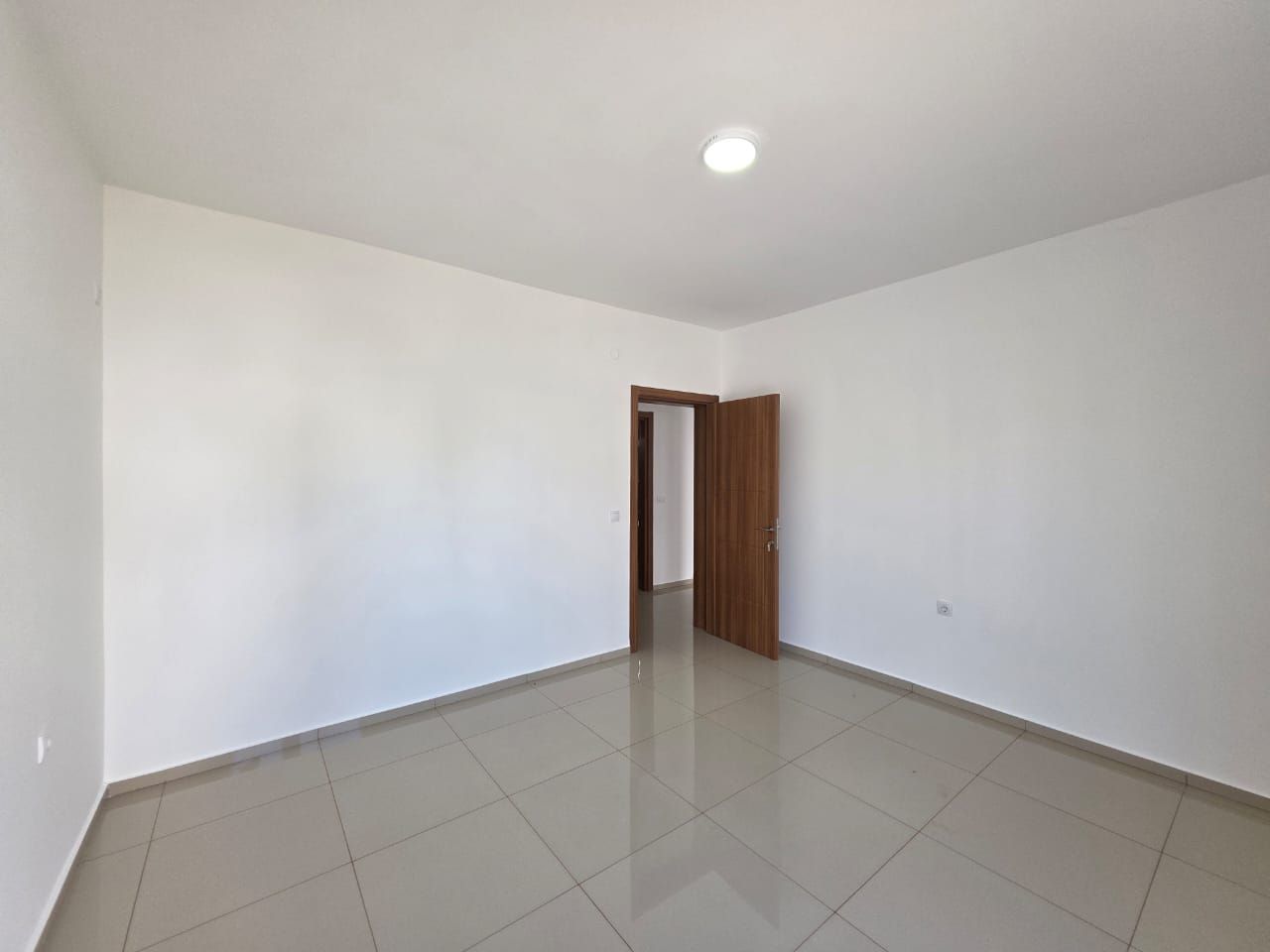 Nova kuća 201 m² sa garažom u zatvorenom kompleksu – Donji Stoj, Ulcinj - Amfora Real Estate