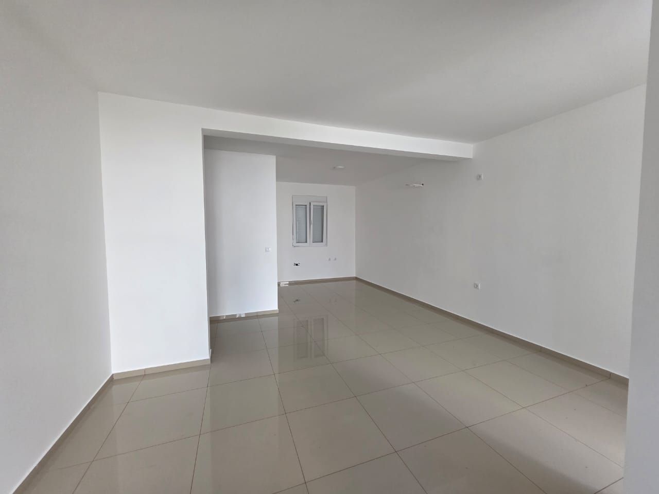 Nova kuća 201 m² sa garažom u zatvorenom kompleksu – Donji Stoj, Ulcinj - Amfora Real Estate