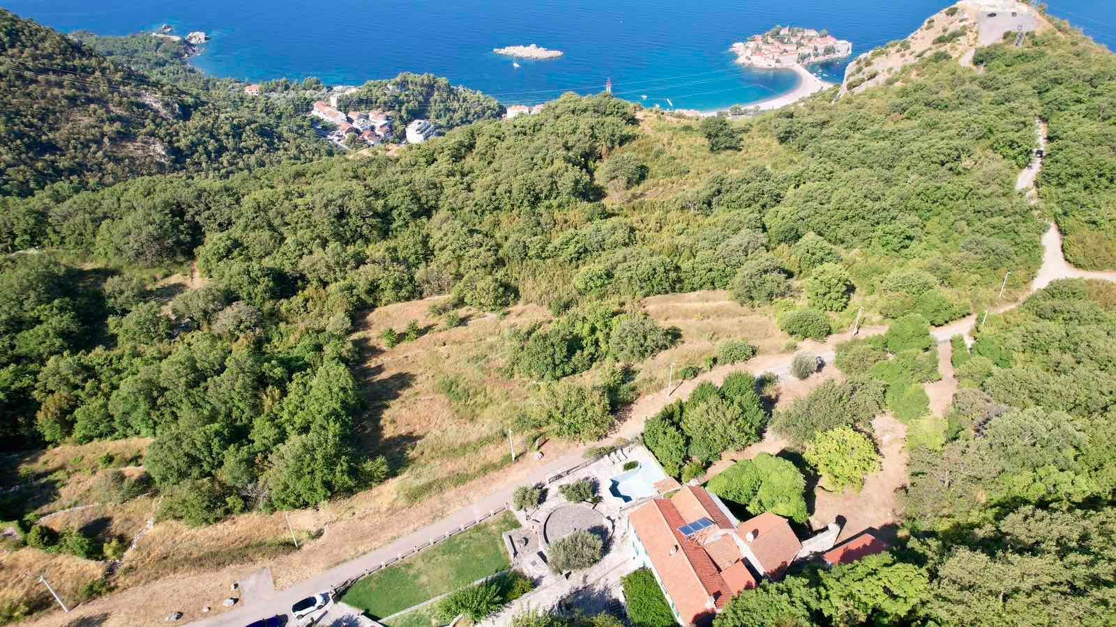 Urbanizovan plac 1530m2 sa panoramskim pogledom na more – Blizikuće, Budva - Amfora Real Estate