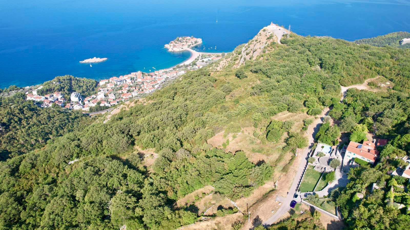 Urbanizovan plac 1530m2 sa panoramskim pogledom na more – Blizikuće, Budva - Amfora Real Estate