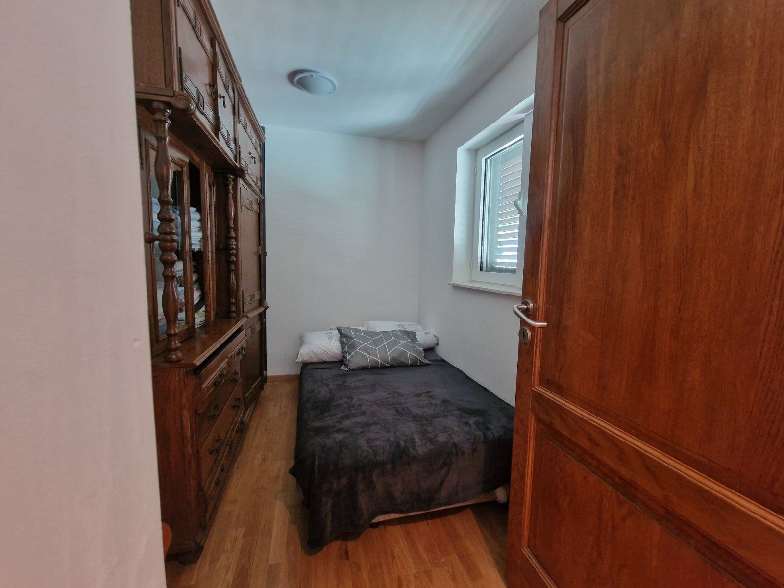 Na prodaju ekskluzivna dvospratna kuća 590m² sa panoramskim pogledom na more – Tivat, Mažina - Amfora Real Estate