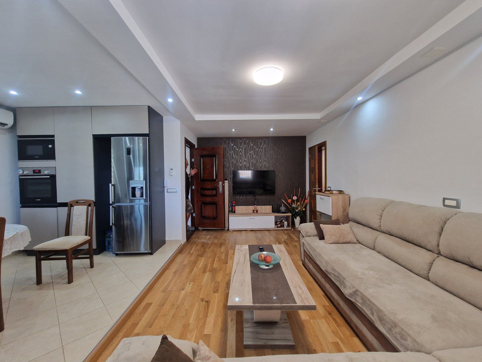 Na prodaju ekskluzivna dvospratna kuća 590m² sa panoramskim pogledom na more – Tivat, Mažina - Amfora Real Estate