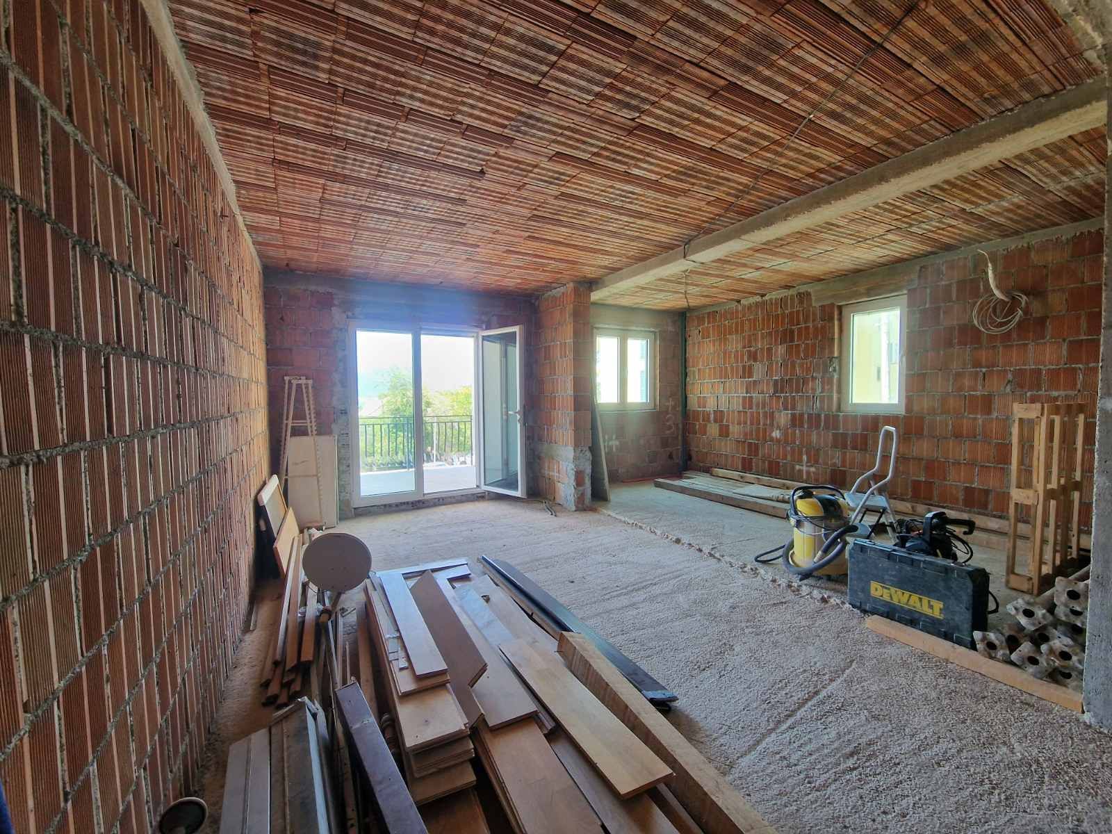 Na prodaju ekskluzivna dvospratna kuća 590m² sa panoramskim pogledom na more – Tivat, Mažina - Amfora Real Estate